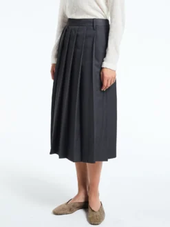 Pleats Long Nederdel i Charcoal Grey
