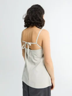 Raddle Apron Top i Bone