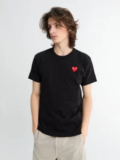 Red Heart T-Shirt i Sort