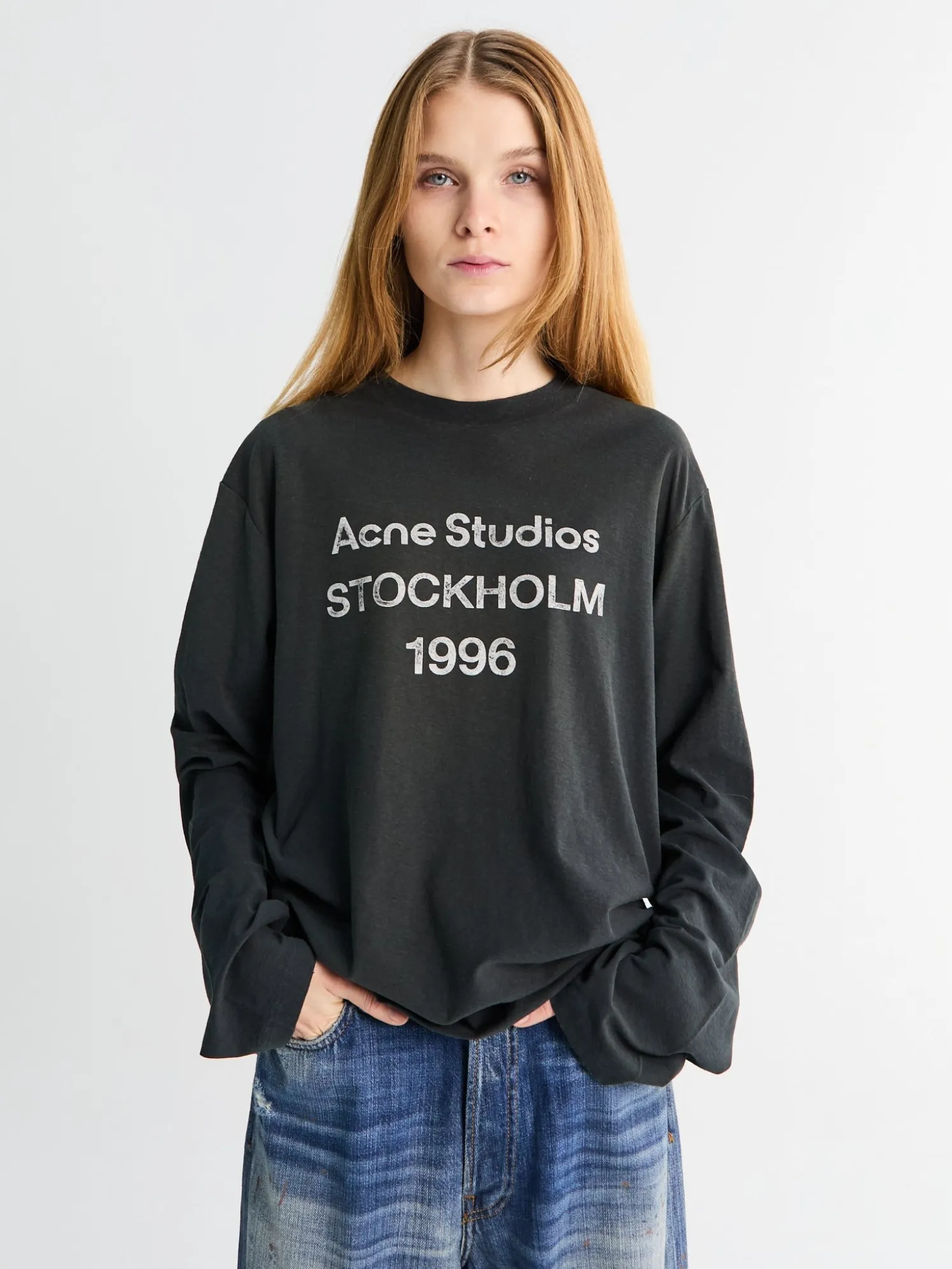 Relaxed Fit Logo T-Shirt i Faded Black