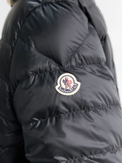Rigel Short Down Jacket i Sort