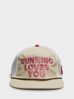 Running Loves You Trucker Cap i Pink