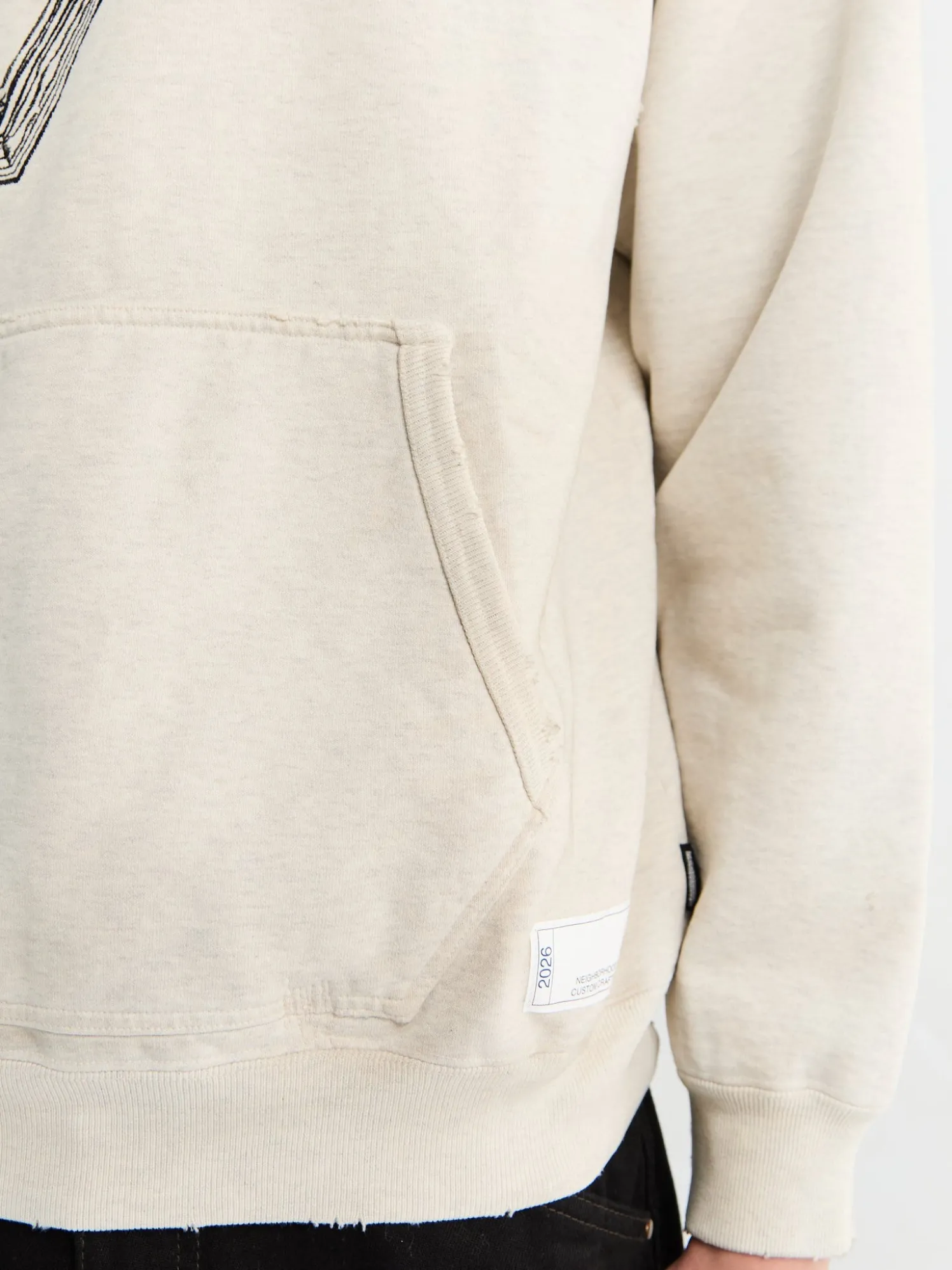 Savage Swear Hoodie Longsleeved i Oatmeal