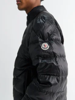 Selves Short Down Jacket i Sort