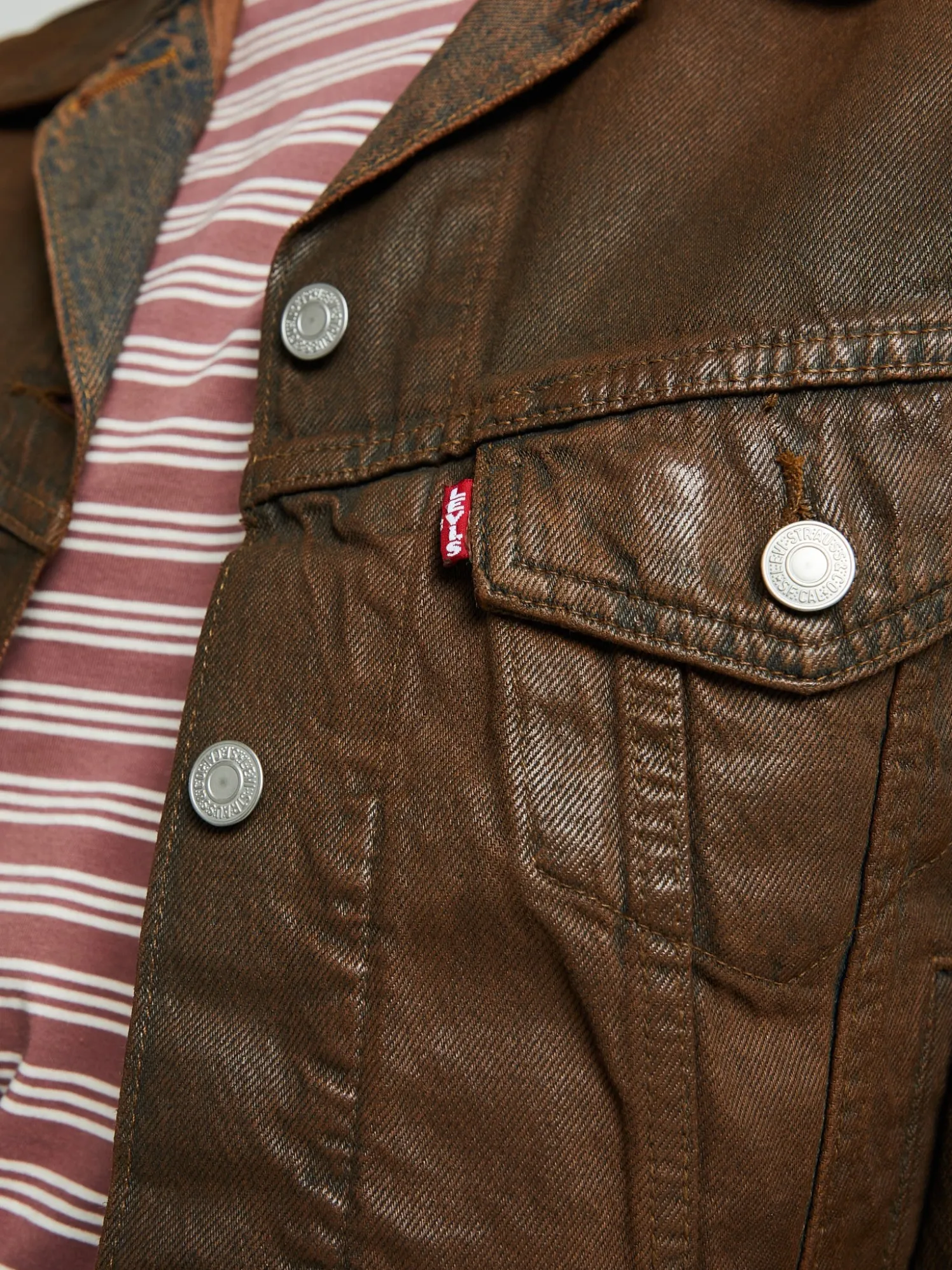 Shrunken 90s Coated Trucker Jakke i Pay Day Trucker Brown