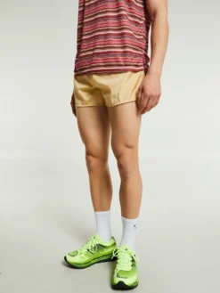 Silk Dream Shorts i Guld
