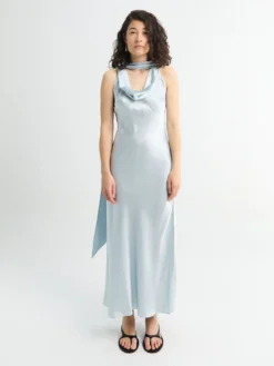 Silk Tunic Kjole i Lys Blå