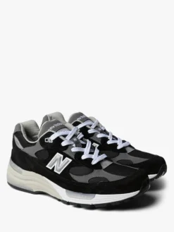 992 Sneakers i Sort, Grå og Sølv Metallic