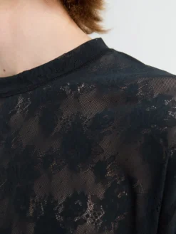 Space-Lace Long Tee i Sort SA