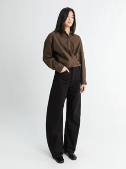 Straight Collar Twisted skjorte i Truffle