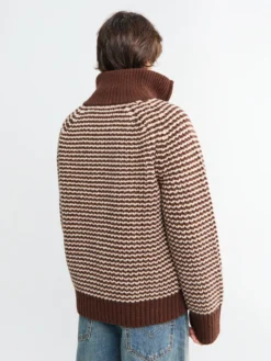 Studio Nicholson x Aaron Levine Bistrol Ribbed Zip Jumper i Chocolate Oatmeal Stripe