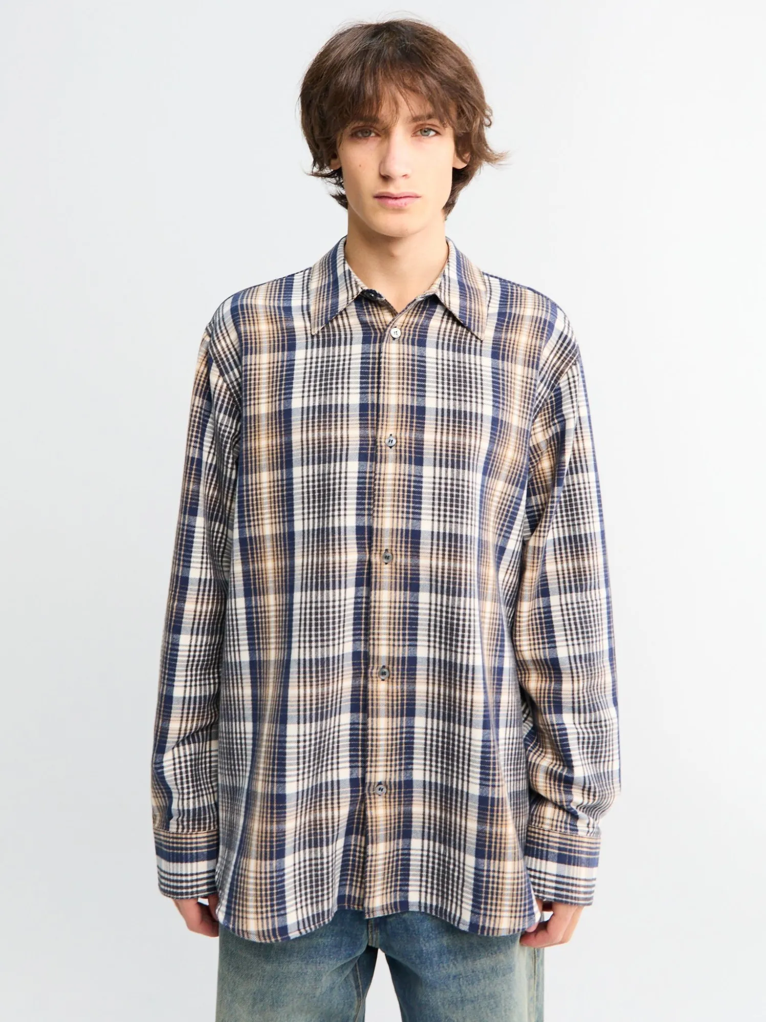 Studio Nicholson x Aaron Levine View Skjorte i Navy og Oatmeal