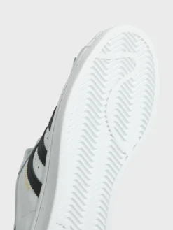 Superstar Sneakers i Hvid og Sort