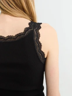 Tank Top Bomulds Lisle Rib Med Leavers i Sort
