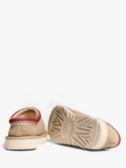 Tasman II Slippers i Sand og Dark Cherry