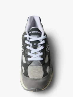 Teddy Santis 992 Sneakers i Shadow Grey