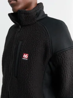 Tindur Technical Shearling Jakke i Sort