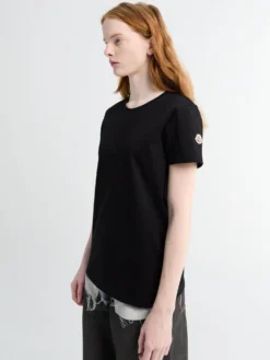 T-shirt med korte ærmer i sort