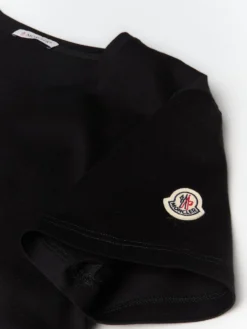 T-shirt med korte ærmer i sort