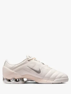 T90 Shox Magia Sneakers i Sail, Pale Ivory, Sail and Metallic Silver
