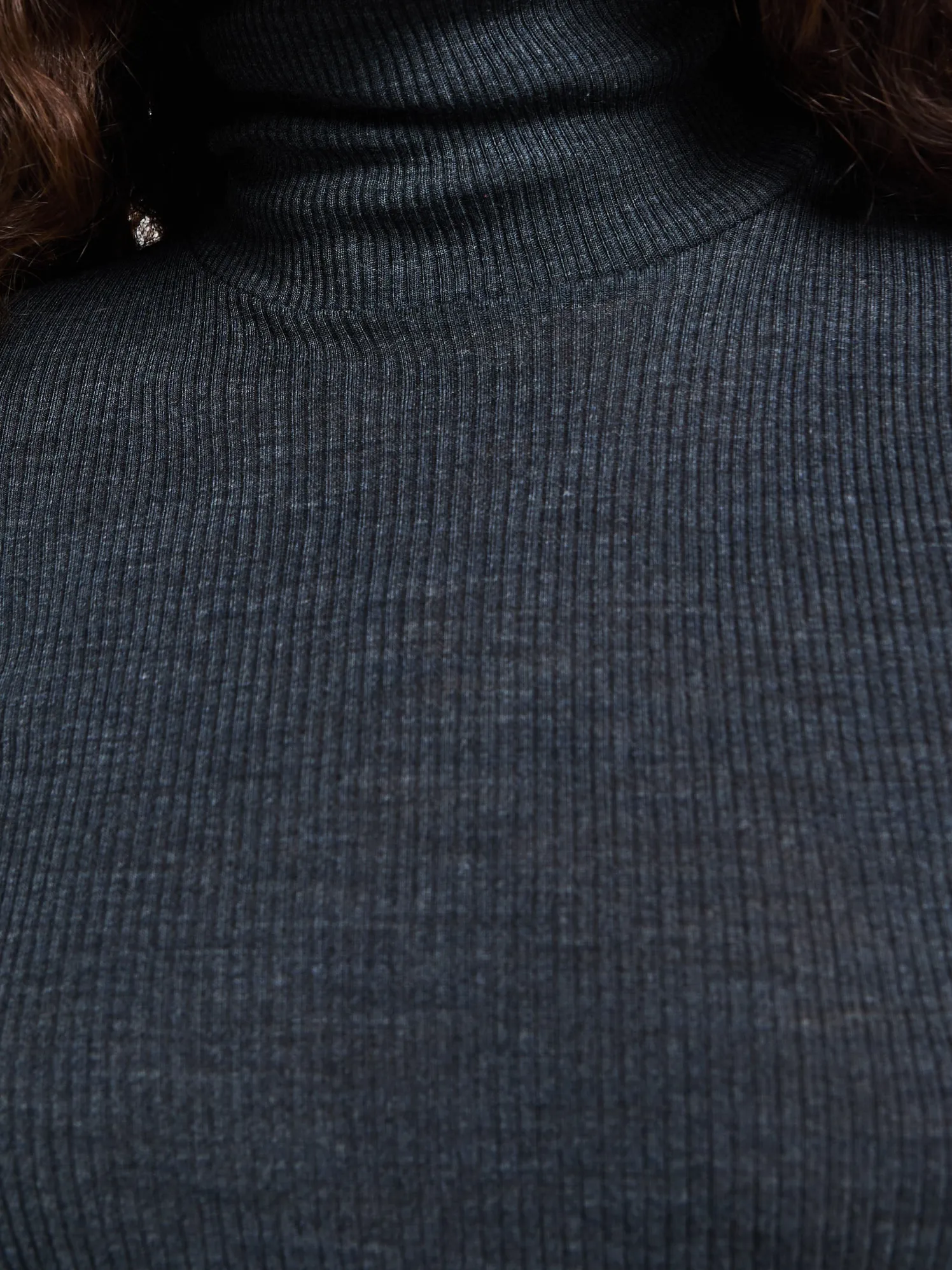 Uld & Silke Langærmet Rib Turtleneck Top i Grå