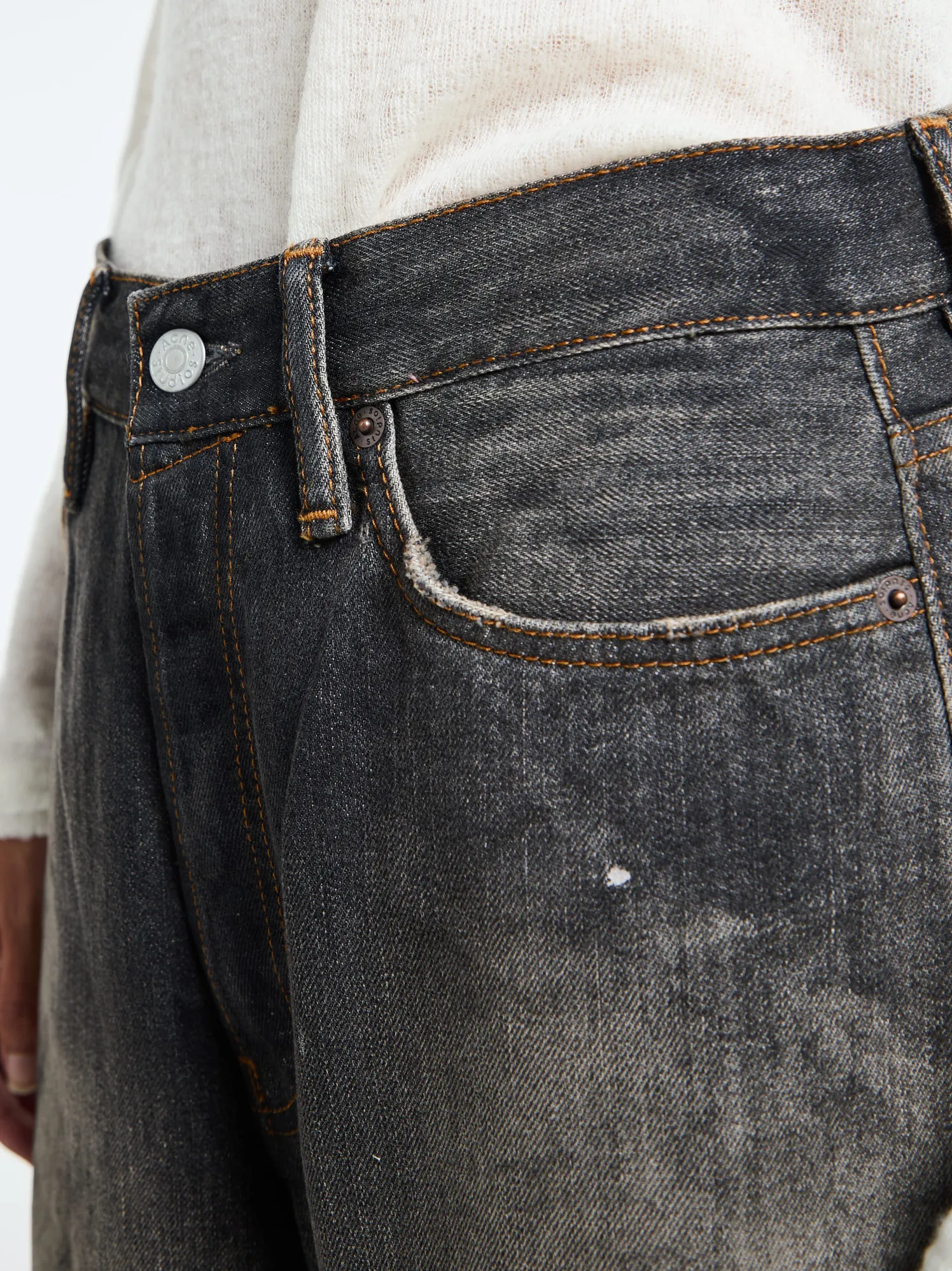 1981U Loose Fit Jeans i Black Trafalgar