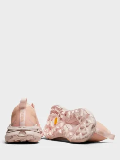 U Mafate Speed 4 Lite Sneakers i Rose Tea og Rose Latte