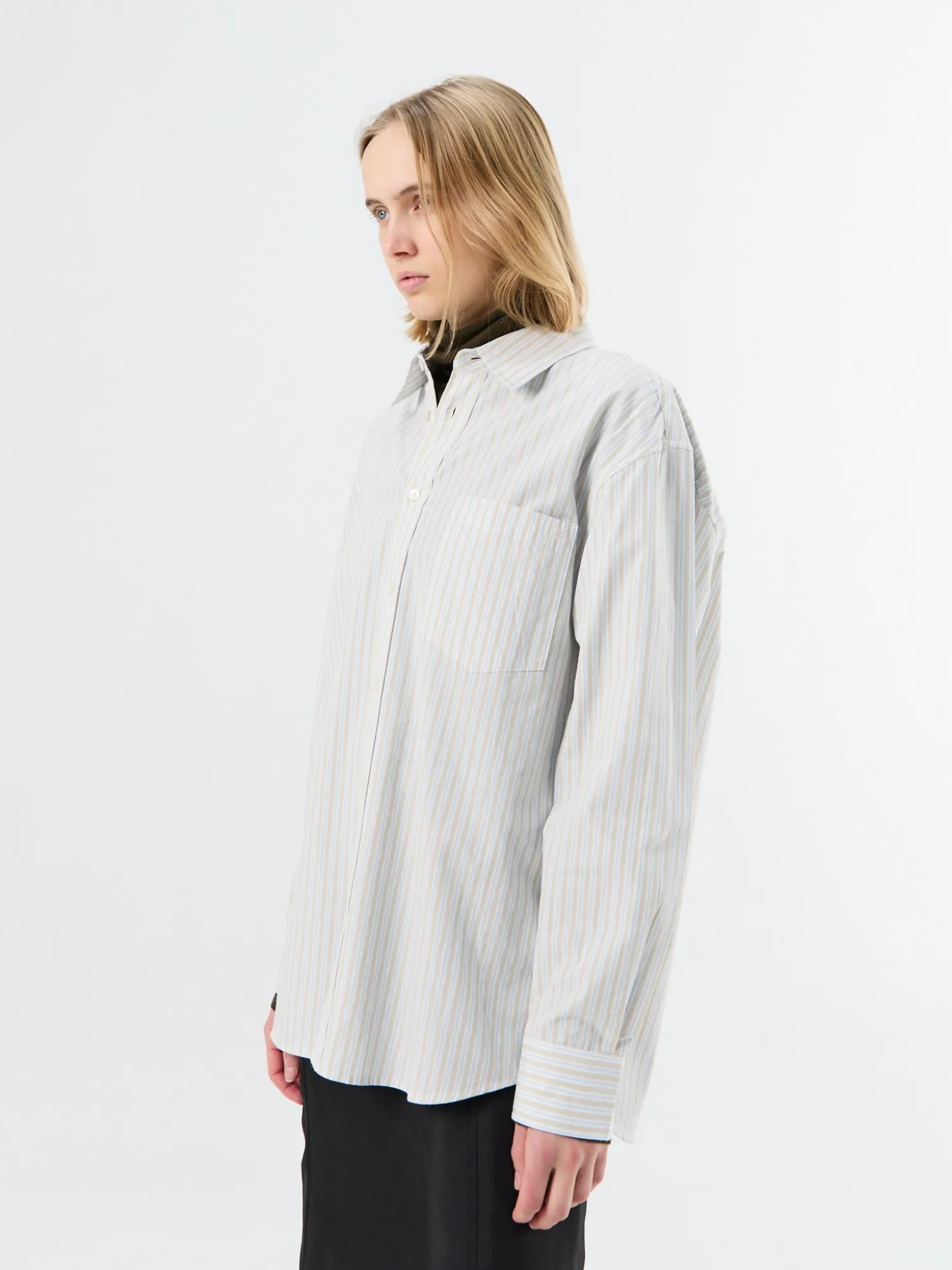 Unisex Oversized Striped Skjorte i Beige Stripe