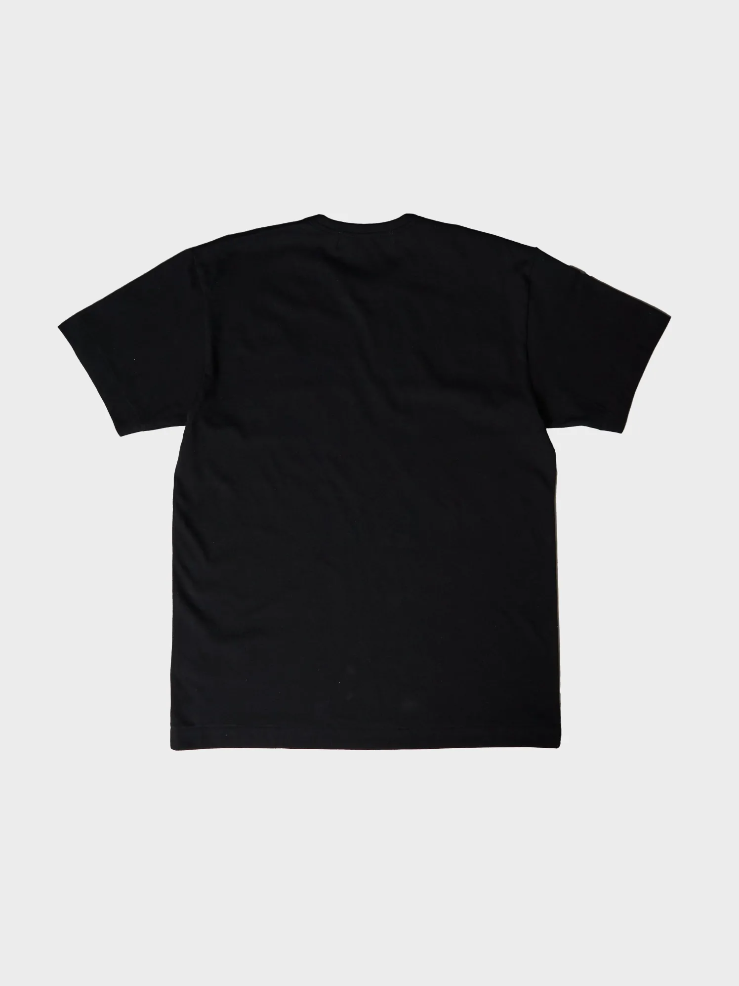 U T-Shirt Knit med Sort Heart i Sort