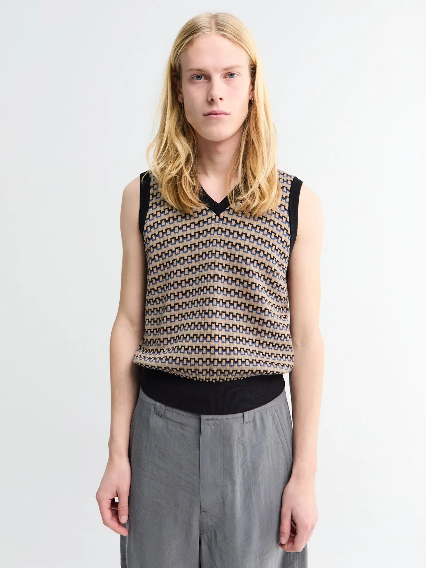 V-hals Jaquard Vest i Beige