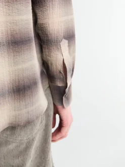 Volume Shirs Seery i Khaki