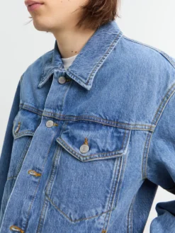 Vuskin Jacket i Lyseblå