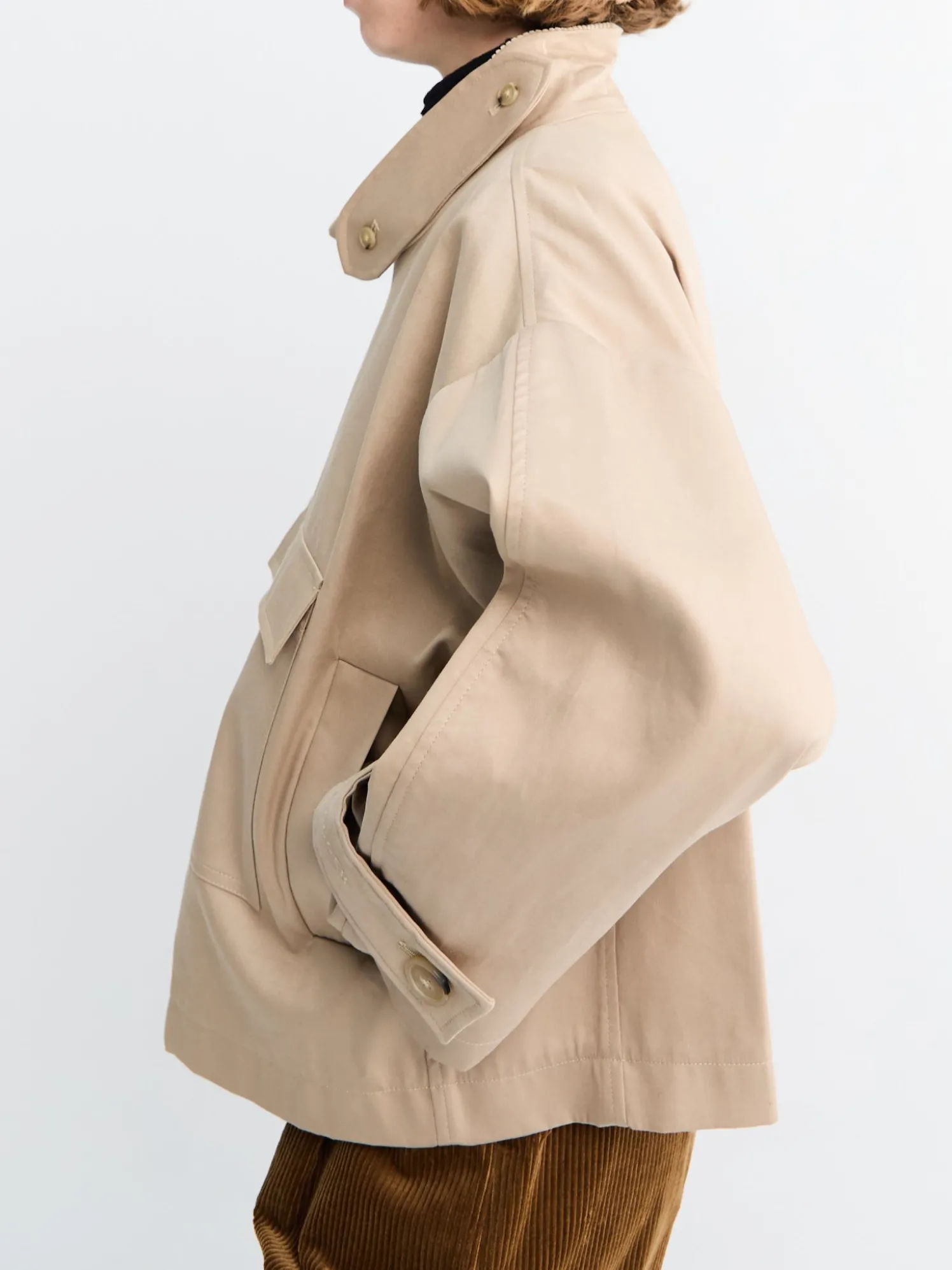 Water Resistant Jakke i Cool Beige
