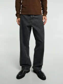 Wide Twist Jeans i Black Stone