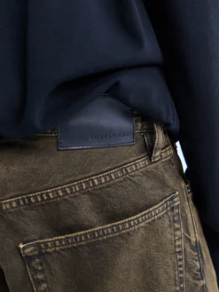 Wide Twist Jeans i Overdyed Black Khaki