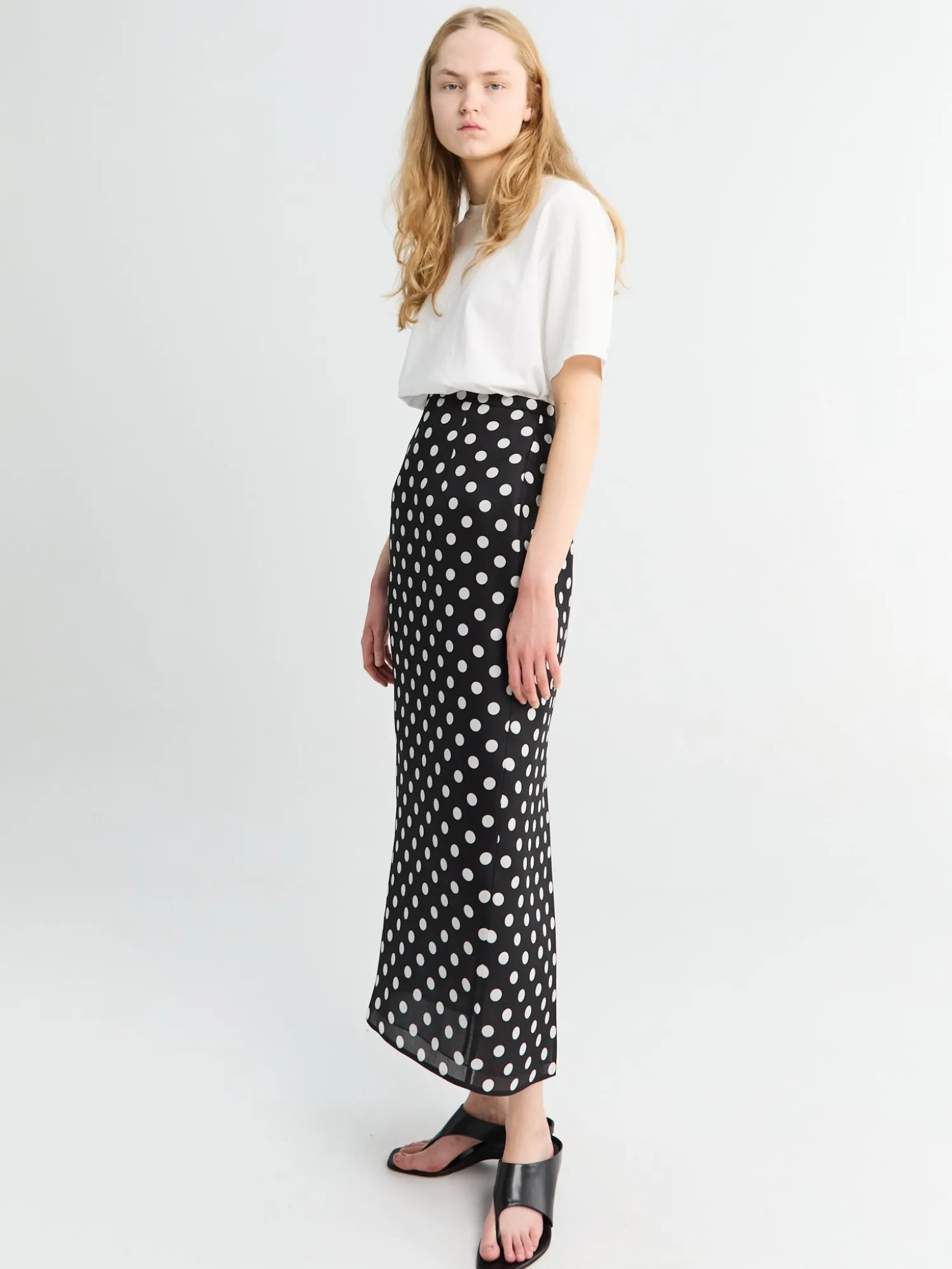 Winton Skirt i Medium Dot Sort