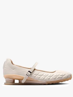 W Nike Shox Z Calistra i Pale Ivory og Pale Ivory Oatmeal